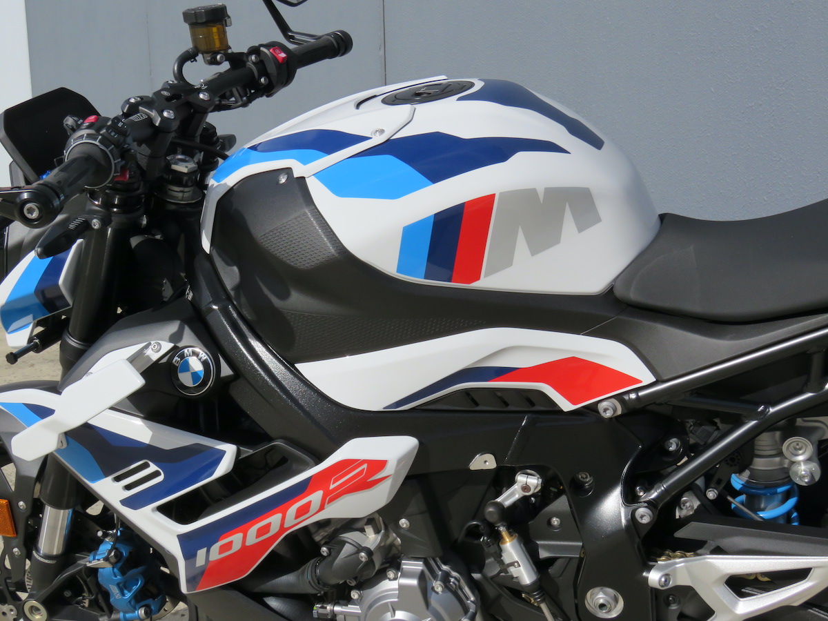 bmw m 1000 r