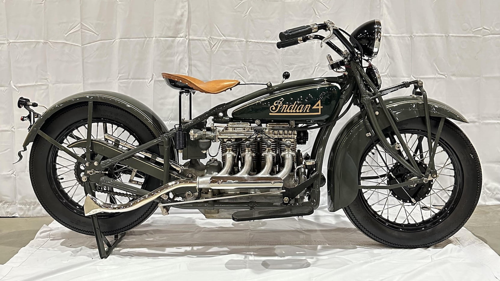 Indian Four
              model 402