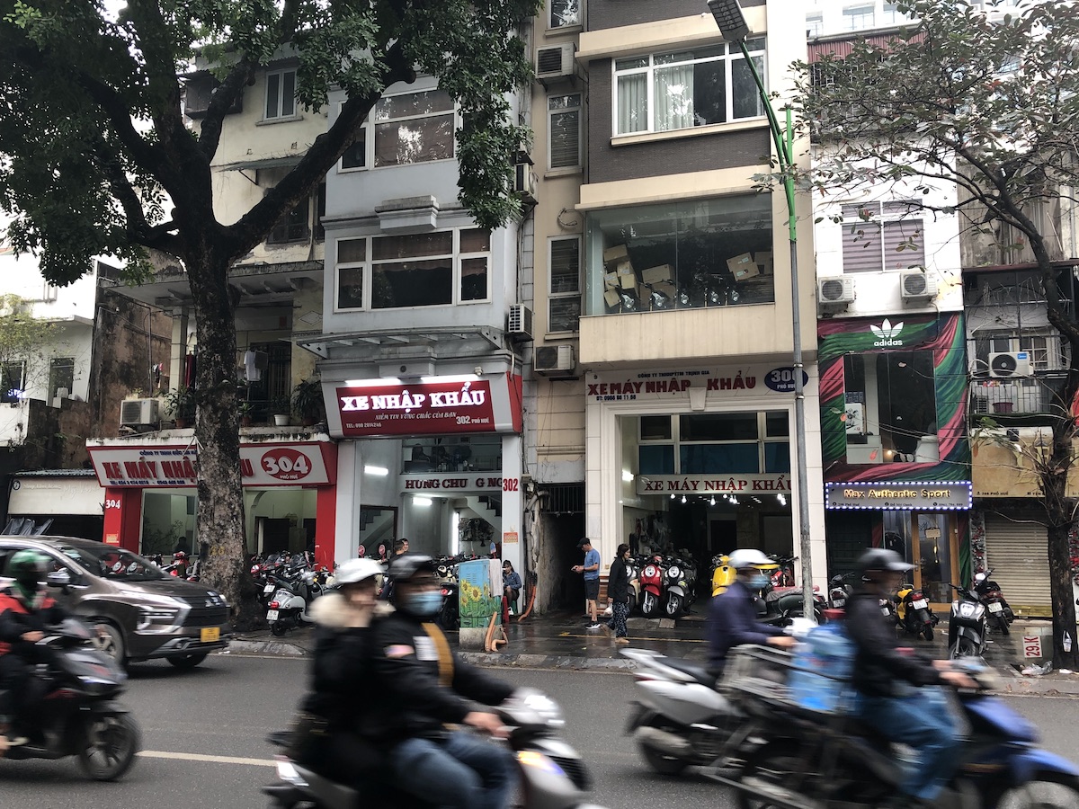 vietnam motorcycle shop
